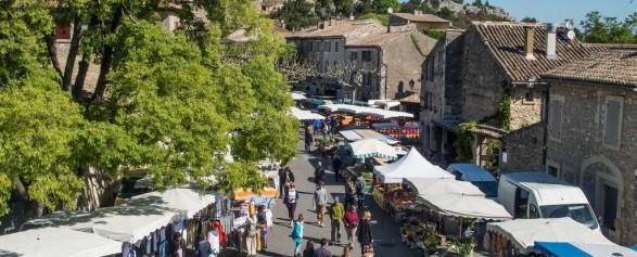 Market Day, Eygalières